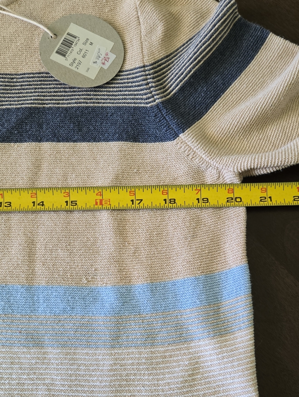 NWT Reloved By Skovhuus Tan and Blue Striped Lightweight Sweater Size Medium - Picture 6 of 7